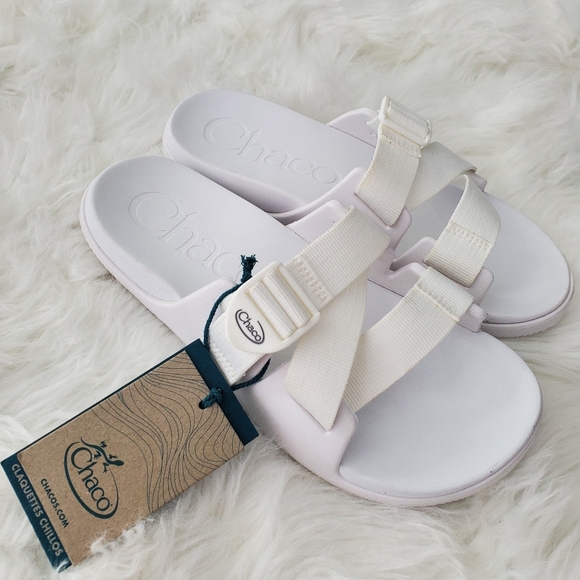 Chaco Shoes - New! Chaco Chillos Slide Sandals White. Size 8. Take on adventurous terrain or